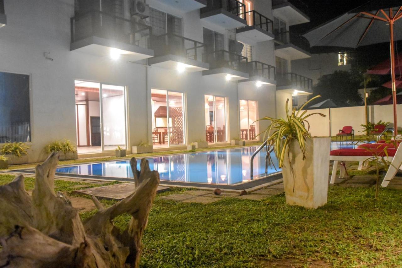 Ara Beach Resort Mirissa Eksteriør bilde