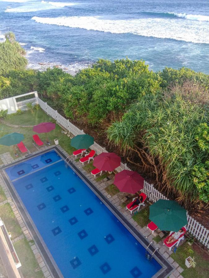 Ara Beach Resort Mirissa Eksteriør bilde