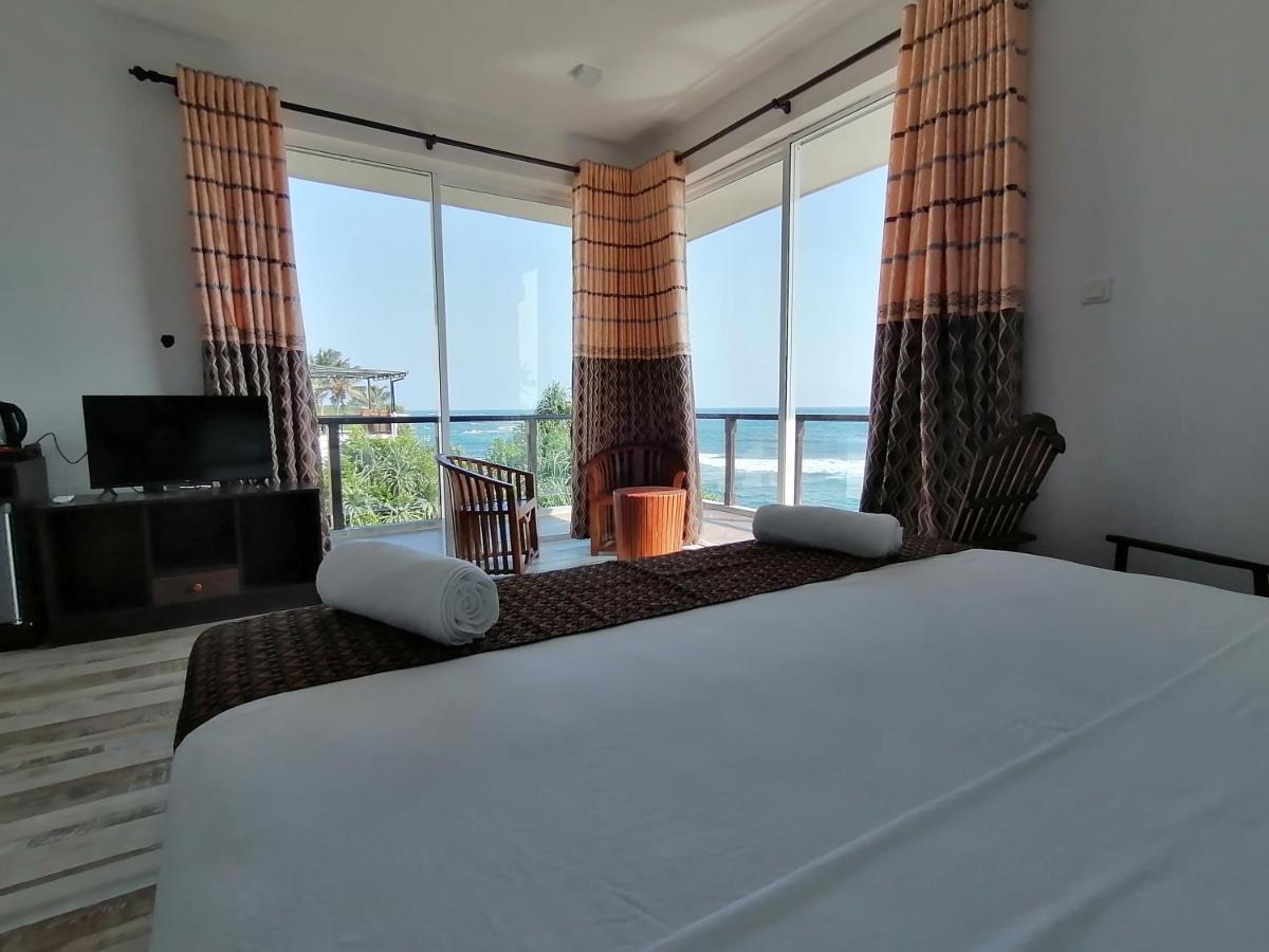 Ara Beach Resort Mirissa Eksteriør bilde