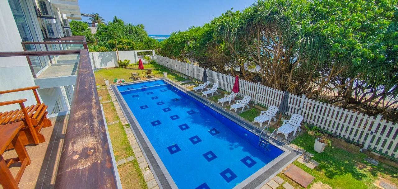 Ara Beach Resort Mirissa Eksteriør bilde